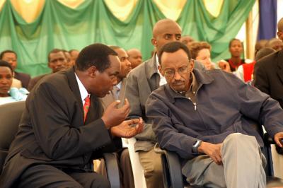Boniface Rucagu na Paul Kagame bongorerana